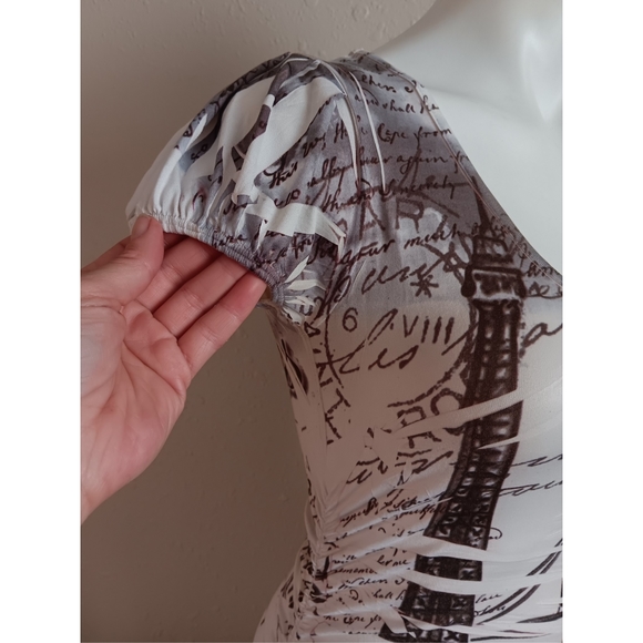 Forever 21 Cinched Paris Dress - Picture 5 of 9